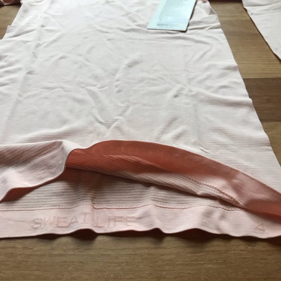 SOLD Swiftly Tech Long Sleeve 2.0 Size 4 - Picture 3 of 9